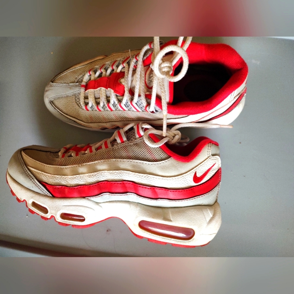Size 6Y Nike Air Max shoes